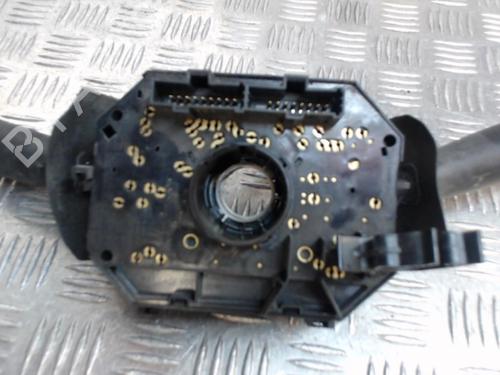 Used Steering column stalk Steering column stalk RENAULT MEGANE IV Hatchback (B9A/M/N_) 1.5 dCi 110 (B9A3) (110 hp) 24889782 24889782