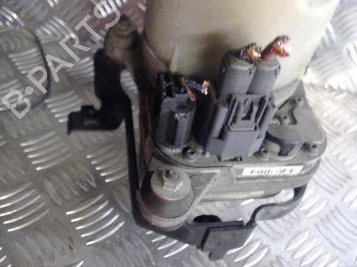 Used Steering pump Steering pump VOLVO C30 (533) 1.6 D (109 hp) 24264938 24264938