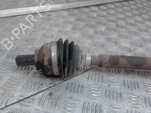 Used Right front driveshaft RENAULT TWINGO III (BCM_, BCA_) 0.9 TCe 95 (92 hp) 24266103