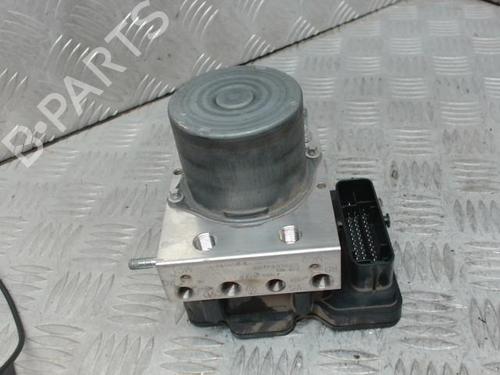 Used ABS pump ABS pump RENAULT ZOE (BFM_) ZOE (BFMC, BFMD) (136 hp) 24263860 24263860