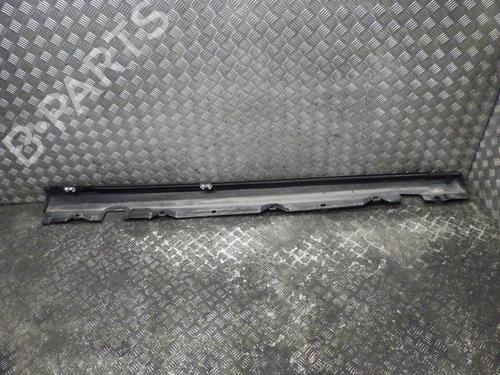left-sideskirt-mercedes-benz-a-class-w177-2018-33414550 main image