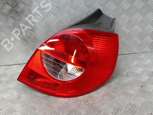 Used Right taillight RENAULT CLIO III (BR0/1, CR0/1) 1.2 16V (BR02, BR0J, BR11, CR02, CR0J, CR11) (75 hp) 24275791
