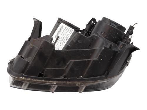 right-headlight-dacia-duster-hs_-2010-2011-2012-2013-2014-2015-2016-2017-2018-36401790 main image