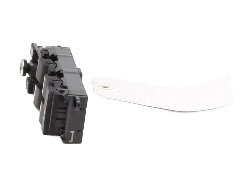 Used Left front window switch Left front window switch LAND ROVER RANGE ROVER VELAR (L560) 3.0 D300 SDV6 4x4 (300 hp) 35748191 35748191
