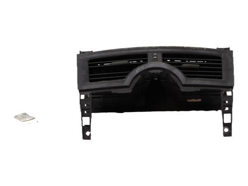 air-vent-renault-megane-ii-estate-km01_-2003-2004-2005-2006-2007-2008-2009-2010-2011-2012-38033398 main image
