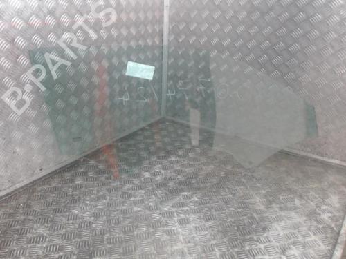 front-left-door-window-audi-a1-8x1-8xk-2010-2011-2012-2013-2014-2015-2016-2017-2018-2019-32114035 main image