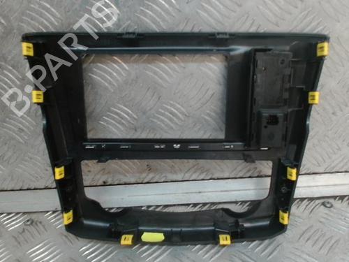 Used Middle console Middle console RENAULT KADJAR (HA_, HL_) 1.2 TCe 130 (HLMR) (130 hp) 24276023 24276023