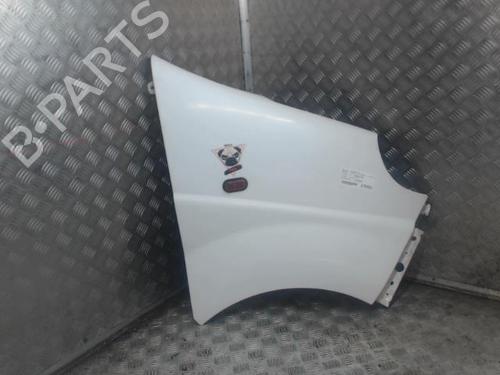 Used Right front fenders RENAULT TRAFIC II Van (FL) 1.9 dCi 80 (FL0B) (82 hp) 28543140