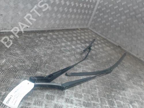 front-windshield-wiper-arm-seat-arona-kj7-kjp-2017-32088651 main image