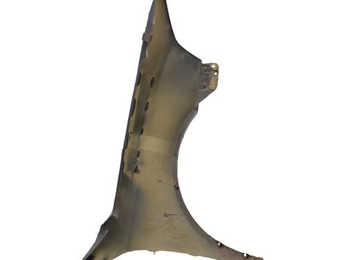 Used Left front fenders Left front fenders 38099040 38099040