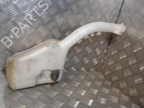 Used Windscreen washer tank Windscreen washer tank FORD FUSION (JU_) 1.4 TDCi (68 hp) 24273687 24273687