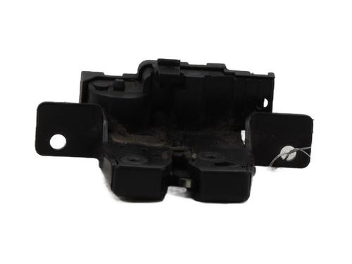 Used Tailgate lock RENAULT CLIO III (BR0/1, CR0/1) 1.5 dCi (BR17, CR17) (86 hp) 30205123