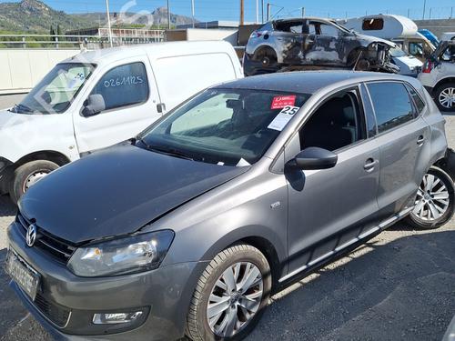 Right headlight VW POLO V (6R1, 6C1) 1.6 TDI | BP30354958C29