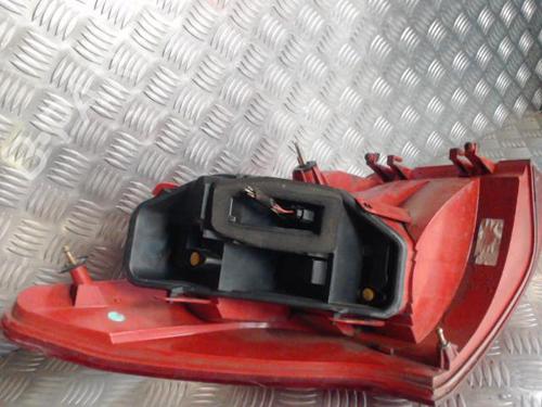 Right taillight PEUGEOT 407 SW (6E_, 6D_) 2.0 HDi 135 | BP24272157C35 
