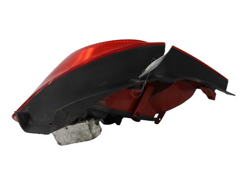 left-taillight-renault-clio-iii-br01-cr01-2005-2006-2007-2008-2009-2010-2011-2012-2013-2014-40200583 main image