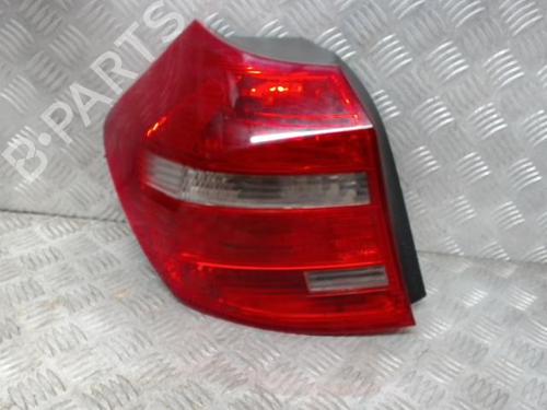 Rückleuchte Links für BMW 1 (E87) 118 d (143 hp) 24272537