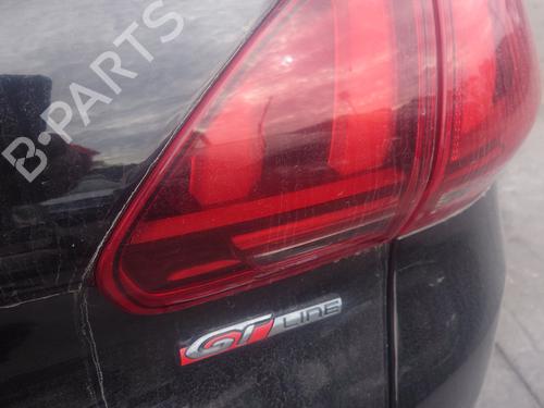 Used Right tailgate light PEUGEOT 2008 I (CU_) 1.2 THP 110 / PureTech 110 (110 hp) 29387142