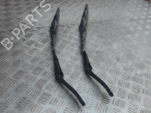 Used Front windshield wiper arm DACIA SANDERO 1.4 MPI LPG (72 hp) 24269880
