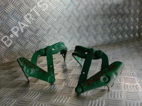 Used Hinge/Door check strap RENAULT TRUCKS MASCOTT Platform/Chassis 90 (86 hp) 24264434