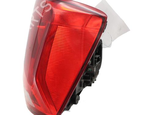 Used Right taillight Right taillight 32267829 32267829