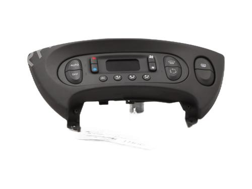 AC Styreenhet / Manøvreringsenhet RENAULT SCÉNIC I MPV (JA0/1_, FA0_) 1.6 (JA00, JA16, JA15, JA19, JA1V, JA2B, JA2C, JA0B,... (107 hp) 30491239