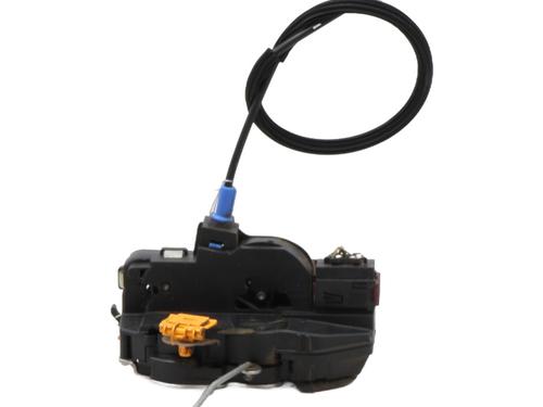 front-left-lock-opel-mokka-mokka-x-j13-2012-2013-2014-2015-2016-2017-2018-2019-32114037 main image