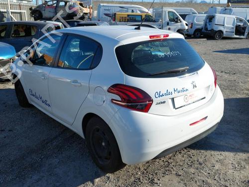 Right taillight PEUGEOT 208 I (CA_, CC_) 1.6 HDi / BlueHDi 75 | BP24275721C35 