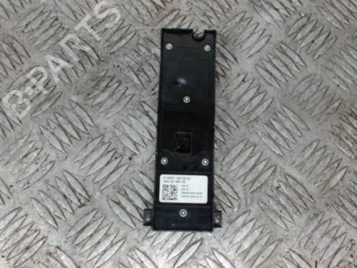 Used Left front window switch Left front window switch FORD FOCUS II (DA_, HCP, DP) 1.6 Ti (115 hp) 24282189 24282189
