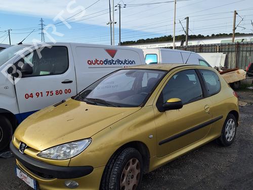 Brugte PEUGEOT 206 Hatchback (2A/C) 1.4 i (75 hp) 4415948