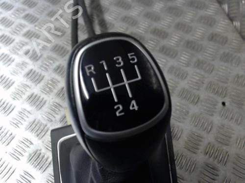 Used Gear lever HYUNDAI i20 II (GB, IB) 1.0 T-GDI (101 hp) 24269000