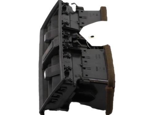 air-vent-seat-ibiza-v-kj1-kjg-2017-37637374 main image
