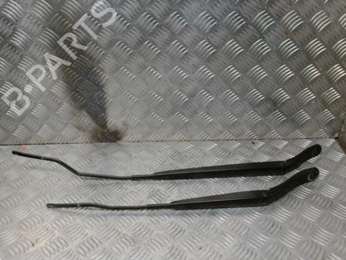 front-windshield-wiper-arm-citroen-ds3-sa_-2009-2010-2011-2012-2013-2014-2015-2016-24276966 main image