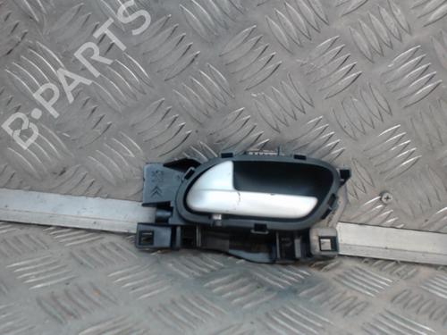 Used Rear left exterior door handle Rear left exterior door handle 24273648 24273648