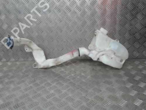 Used Windscreen washer tank Windscreen washer tank PEUGEOT 208 I (CA_, CC_) 1.2 VTI 82 (82 hp) 24266694 24266694