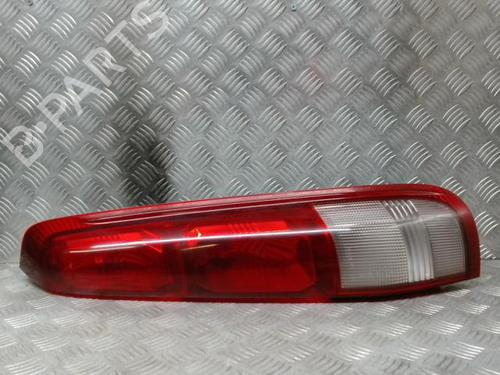 Used Right taillight NISSAN X-TRAIL I (T30) 2.2 Di 4x4 (114 hp) 24281786