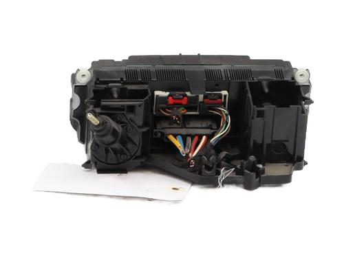 Used Climate control Climate control AUDI A3 Sportback (8PA) 1.6 TDI (105 hp) 35925734 35925734