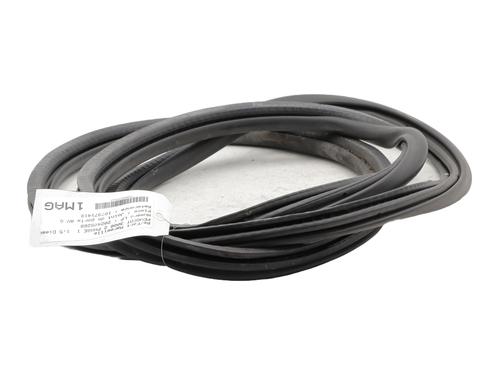 Used Rubber door seal PEUGEOT 3008 II SUV (MC_, MR_, MJ_, M4_) 1.5 BlueHDi 130 (131 hp) 27095661