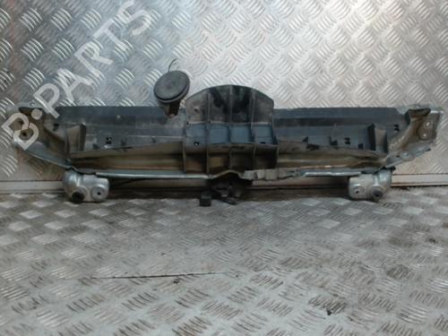 Tverrbjelke TOYOTA YARIS (_P9_) 1.4 D-4D (NLP90_, NLP90R) (90 hp) 24268432