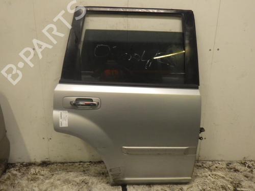 Dør højre bagtil NISSAN X-TRAIL I (T30) 2.2 Di 4x4 (114 hp) 31947097