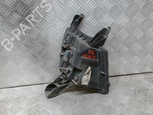 Used Left front fog light Left front fog light PEUGEOT 407 (6D_) 1.6 HDi 110 (6D9HZC, 6D9HYC) (109 hp) 24275921 24275921