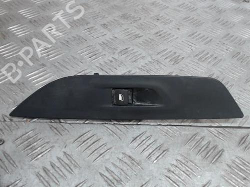 Used Right front window switch PEUGEOT 208 II (UB_, UP_, UW_, UJ_) 1.2 PureTech 100 (101 hp) 24272269