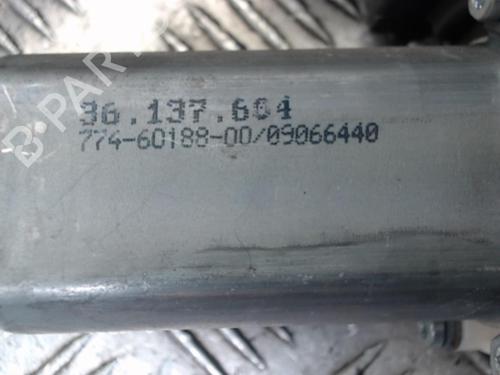 Used Front right window mechanism CITROËN C2 (JM_) 1.4 (73 hp) 24266427