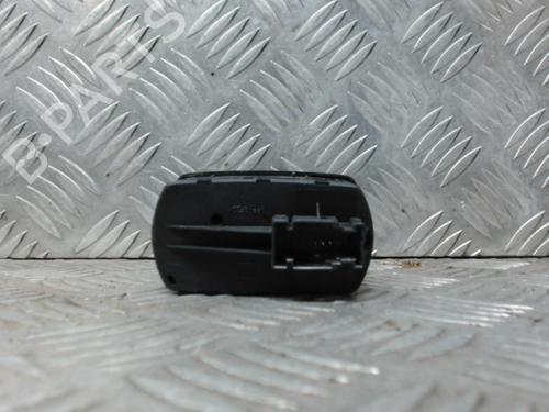 Left front window switch OPEL CORSA D (S07) 1.3 CDTI (L08, L68) | BP24282596I27 