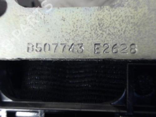 Used Front right seatbelt Front right seatbelt RENAULT SCÉNIC III (JZ0/1_) 1.9 dCi (JZ0J, JZ1J, JZ1K, JZ1S) (131 hp) 24273348 24273348