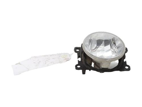 right-front-fog-light-peugeot-2008-i-cu_-2013-37482389 main image