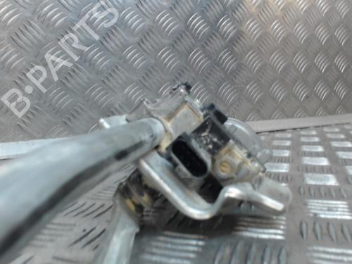 Used Front wiper motor Front wiper motor BMW 1 (E87) 118 d (122 hp) 24283563 24283563