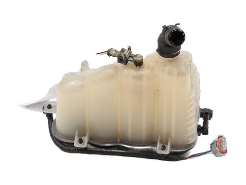 Used Expansion tank Expansion tank LAND ROVER RANGE ROVER VELAR (L560) 3.0 D300 SDV6 4x4 (300 hp) 35925571 35925571