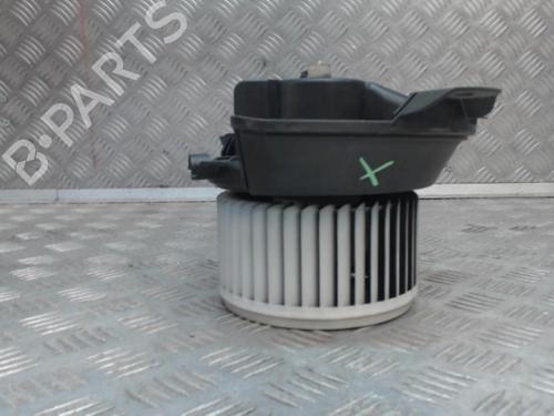 Used Heater blower motor FIAT PUNTO EVO (199_) 1.3 D Multijet (199AXC1A, 199BXC1A, 199AXT1A, 199BXT1A) (75 hp) 24283027