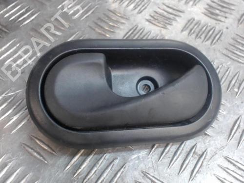 Used Front left interior door handle DACIA SANDERO 1.4 MPI LPG (72 hp) 24283961
