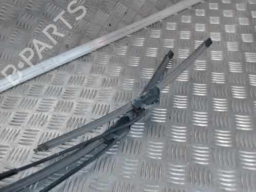 Used Front windshield wiper arm BMW X3 (E83) xDrive 20 d (177 hp) 24267376